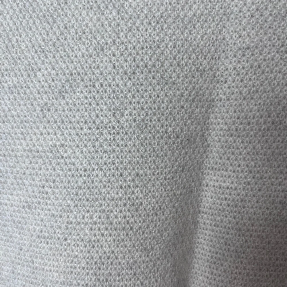 Club Room Men’s Textured 100% Cashmere V- Neck Sweater T-Shirt size L
